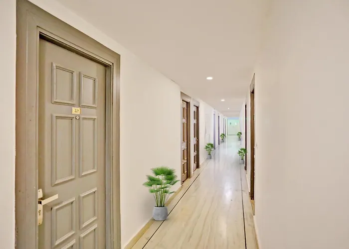 Townhouse Jp Grand Near Mayapuri Chowk New Delhi